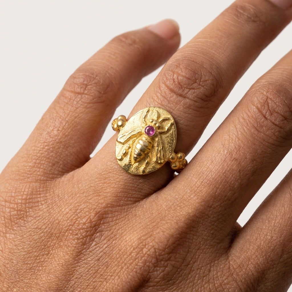 Golden Bee Signet Ring